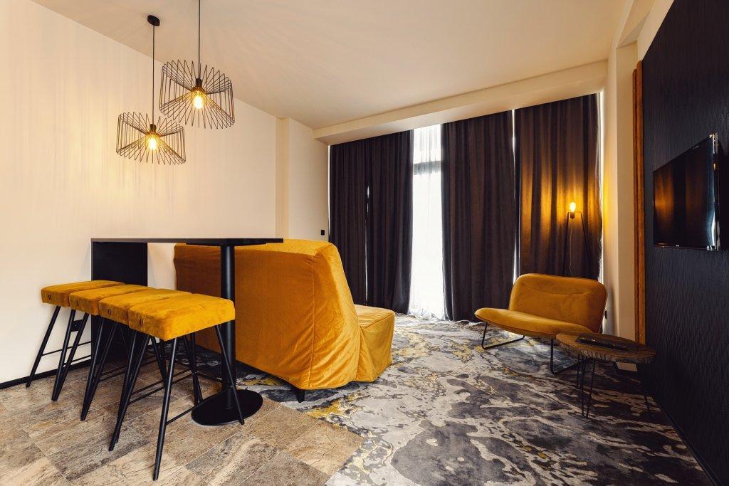 Miramare Magnetic Beach Hotel كوبوليتي المظهر الخارجي الصورة