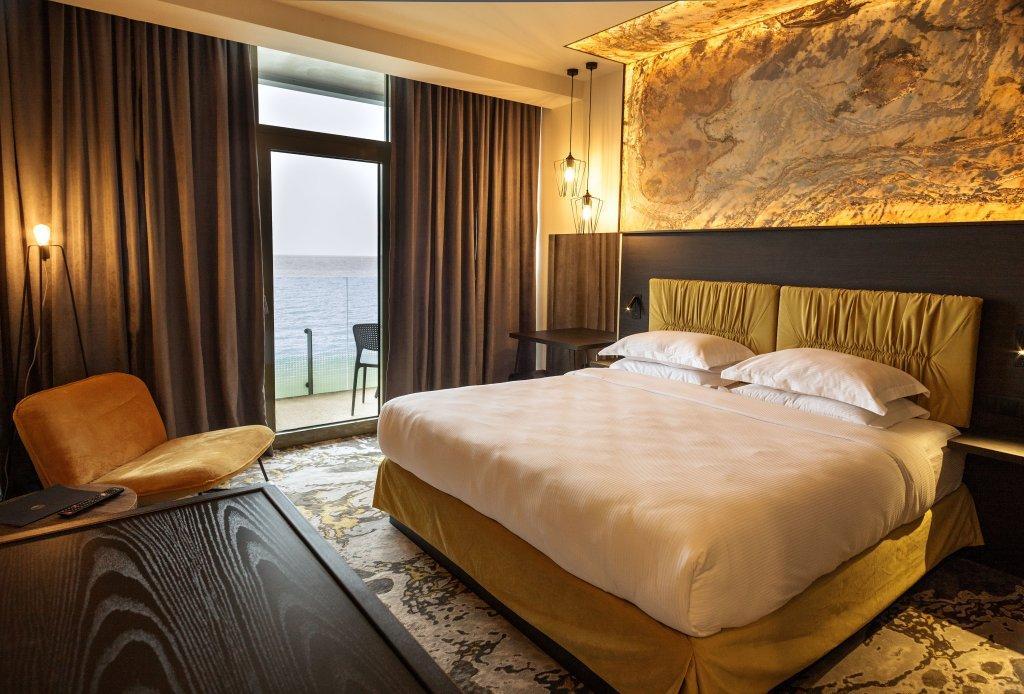 Miramare Magnetic Beach Hotel كوبوليتي المظهر الخارجي الصورة